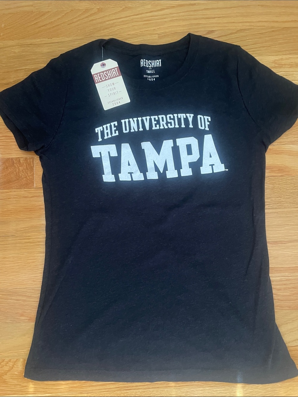NWT New with Tags University of Tampa UT Black Short Sleeve Crew Neck T-Shirt
